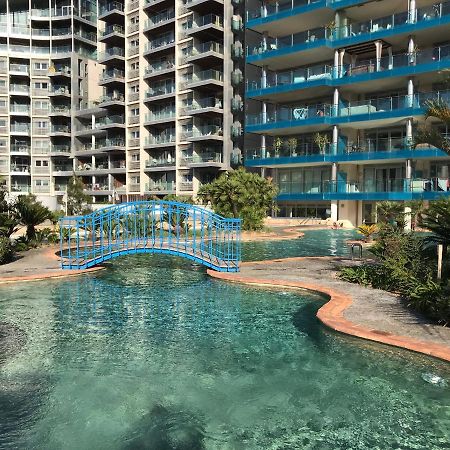2 Bedroom 1 Bathroom Apt With Communal Pools In Ocean Village Gibraltar Exterior photo